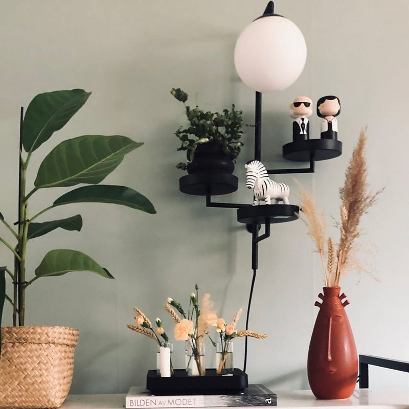Astoria vegglampe sort